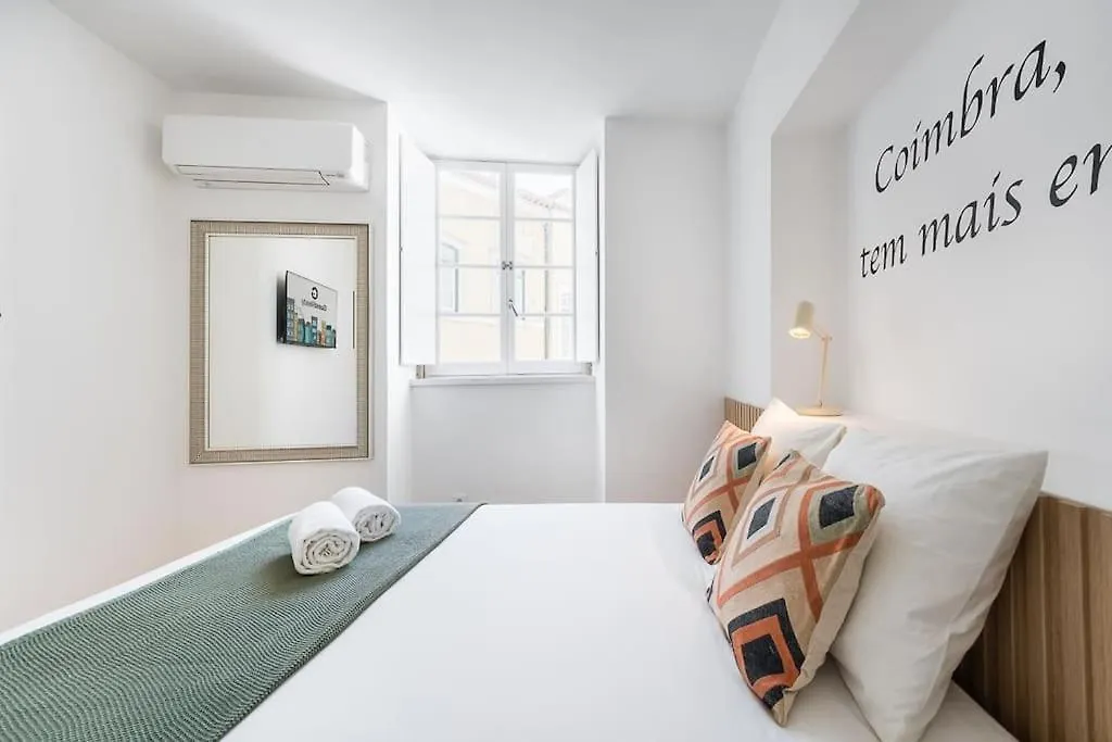 A Charming Stay Near Paco Das Escolas Coimbra 0*,